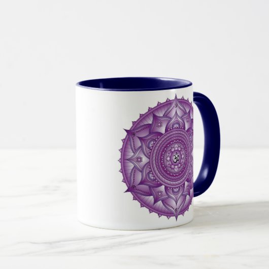Crown Chakra Lila Mandala Zwei Tone Tasse (VorderseiteRechts)