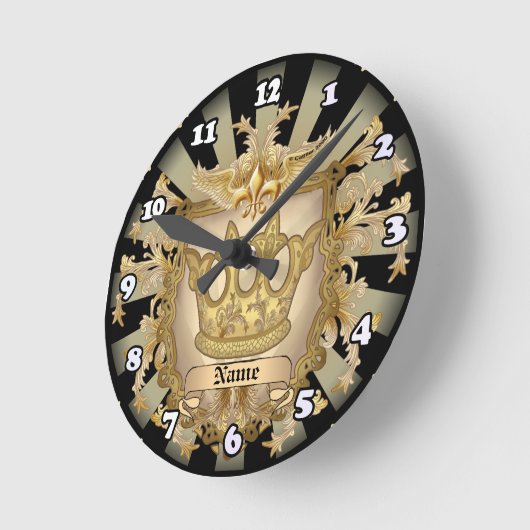 Crown Shield-Familienwappen-Nachname Runde Wanduhr (Winkel)