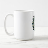 Crowned by Your Love Forever Laurel Wreath T-Shirt Kaffeetasse (Links)