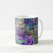 Crowned Peacock Blue und Lila Floral Kaffeetasse (VorderseiteRechts)