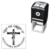 Crucifixe Jesus auf dem bibliothekarischen Buchnam Permastempel (Beispiel)