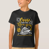 Cruising Into The New Year 2026 Happy New Year 202 T-Shirt (Vorderseite)