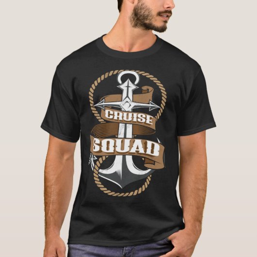 Crusie Squad Sailing Graphic T-Shirt (Vorderseite)