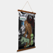 Cryptid Big Foot, Alien, Chupacabra, Mothman Wandteppich Mit Holzrahmen (Gewinkelt)