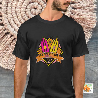 CRYPTO BABY Baby mit Namen und Geburtsdatum T-Shirt