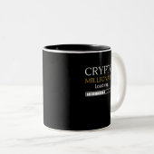 Crypto Millionaire Laden lustige Münzhändler Zweifarbige Tasse (VorderseiteRechts)
