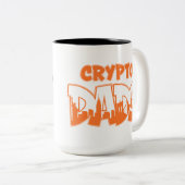 CryptoDads NFT NYC-Tasse mit Vater-Image Zweifarbige Tasse (VorderseiteRechts)