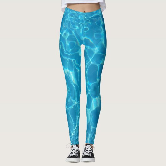 Crystal Clear Sky Blue Pool Water Leggings (Vorderseite)