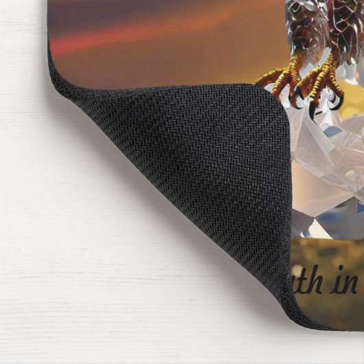 "Crystal Eagle Soars" Mousepad (Ecke)