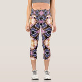 Crystal Goddess Lila Geometrie Glow Capri Leggings (Vorderseite)