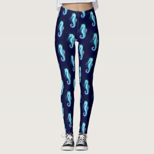 Crystal Ice Seepferd auf blauem Hintergrund Leggings