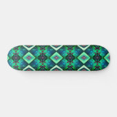 Crystal Jewel Green Emerald Gemstone Mai Geburtsta Skateboard (Horizontal)