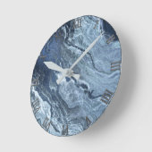 Crystalized Blue Agate | Dusty Slate Marble Stone Runde Wanduhr (Winkel)