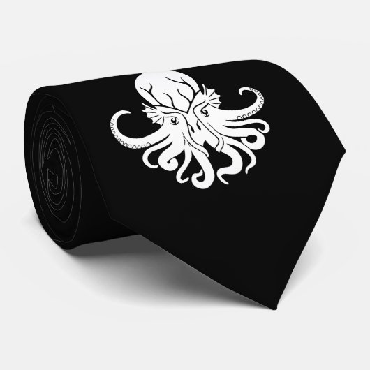 Cthulhu Fhtagn Krawatte (Gerollt)