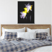 Cubist Daffodils Leinwanddruck (Insitu (Schlafzimmer))
