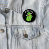 Cuckoocumber Funny Veggie Cucumber Pun Dark BG Button (Beispiel)