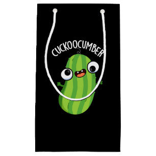 Cuckoocumber Funny Veggie Cucumber Pun Dark BG Kleine Geschenktüte