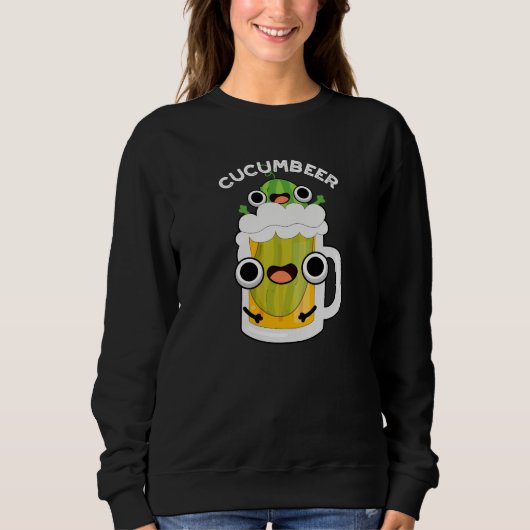 Cucum beer Funny Beer Pun Dark BG Sweatshirt (Vorderseite)