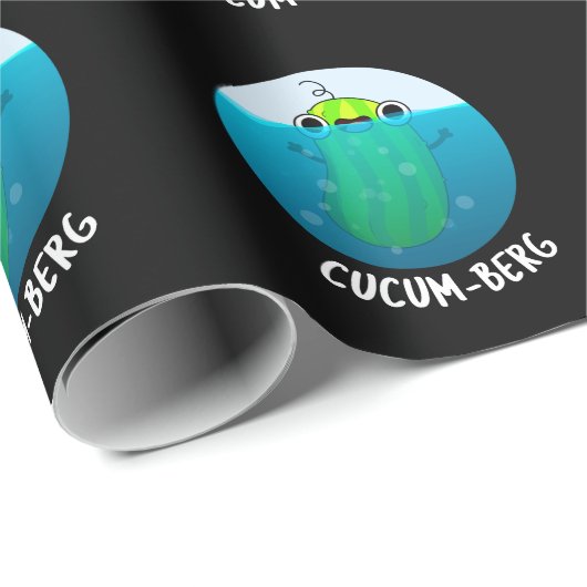 Cucum berg Funny Cucumber Pun Dark BG Geschenkpapier (Rolleneckpunkt)