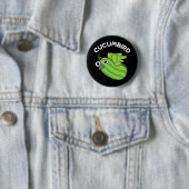 Cucumbird Funny Veggie Cucumber Pun Dark BG Button (Beispiel)