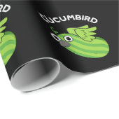 Cucumbird Funny Veggie Cucumber Pun Dark BG Geschenkpapier (Rolleneckpunkt)