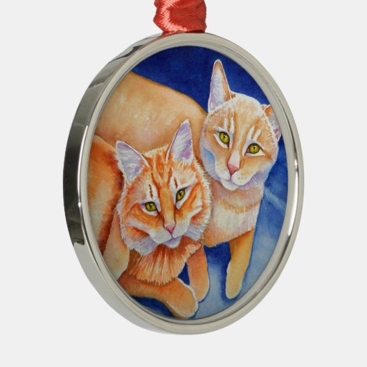 Cuddling Orange Tabby Cats Silbernes Ornament (Rechts)