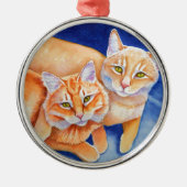 Cuddling Orange Tabby Cats Silbernes Ornament (Vorne)