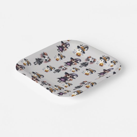 Cue Halloween Pappteller (Gewinkelt)