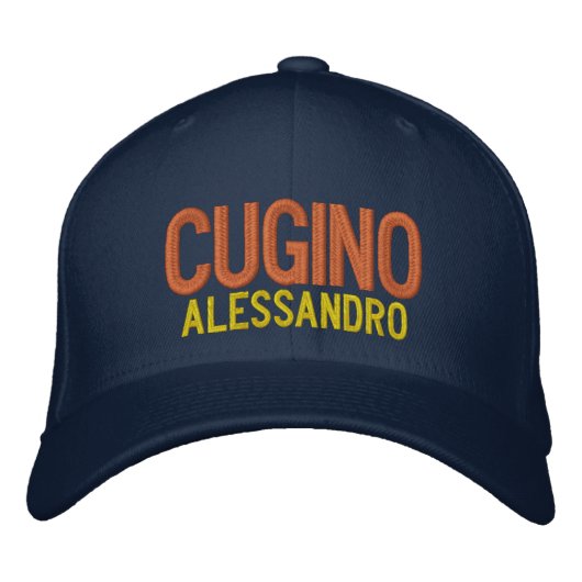 Cugino (Cousin/männlich) Personalisiert bestickt Bestickte Baseballkappe (Vorderseite)