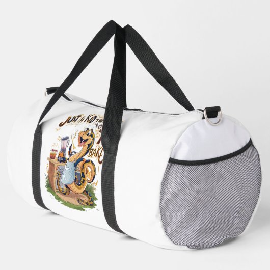Culinary Serpent: A Snake in an Apron Duffle Bag (Rechte Ecke)