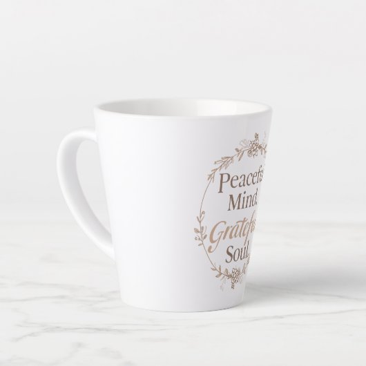 Cultivate a Peaceful and Grateful Spirit Milchtasse (Linke Ecke)