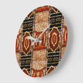 Cultural Motif in Warm Neutral Hues Große Wanduhr (Winkel)