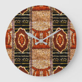 Cultural Motif in Warm Neutral Hues Große Wanduhr (Vorderseite)