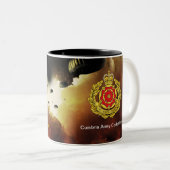 Cumbria ACF Kadett-Tasse Zweifarbige Tasse (VorderseiteRechts)