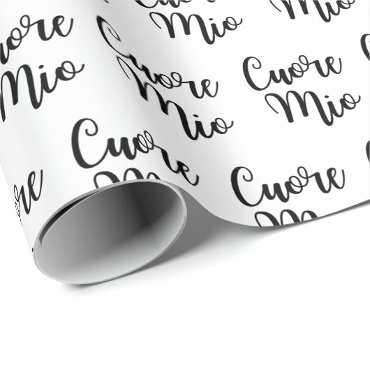 Cuore Mio (My heart) Chic Black Script Repeat Geschenkpapier (Rolleneckpunkt)
