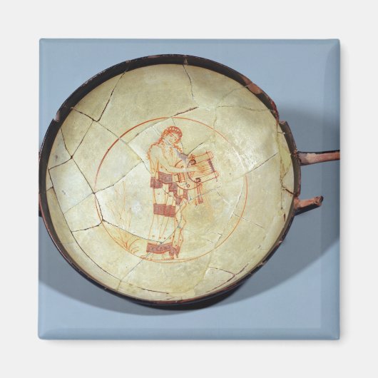 Cup ohne Fußfuß, stehende Muse, die Lyre spielen, Magnet (Vorne)