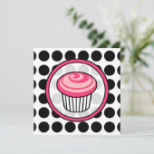 Cupcake Invasion - Polka Dot / Pink & Black Einladung (Stehend Vorderseite)