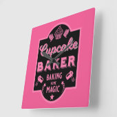 Cupcake Master Baker Quadratische Wanduhr (Winkel)