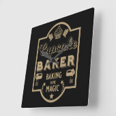 Cupcake Master Baker Quadratische Wanduhr (Winkel)