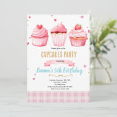 Cupcake pink party theme invitation einladung (Stehend Vorderseite)
