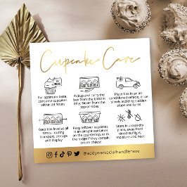 Cupcakes Care Guide White & Gold Logo Bäckerei Quadratische Visitenkarte