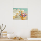 Cupcakes, fokussieren Sie auf eins vor Poster (Küche)