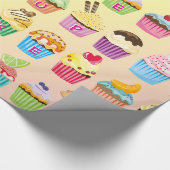 Cupcakes Fügen Sie Ihren Namen Monogram Niedlichen Geschenkpapier (Ecke)