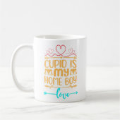 Cupid ist mein Zuhause Boy Glossy Trendy Valentine Kaffeetasse (Links)