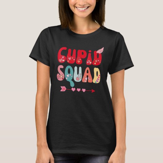 Cupid Squad Hearts Funny Valentine's Day Gifts Wom T-Shirt (Vorderseite)