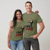Cupid the Romantic Santas Reindeer Funny Weihnacht T-Shirt (Unisex)
