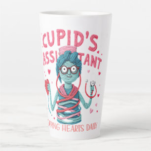 Cupids Assistent: Täglich Herzen fallen lassen Milchtasse