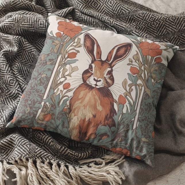 Curious Hare William Morris Inspirierte floral Kissen (Von Creator hochgeladen)