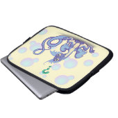 Curious lil Dragon~ Laptopschutzhülle (Vorne Knopf)