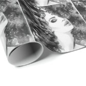 Curly Grace: Aquarellfarben Geschenkpapier (Rolleneckpunkt)